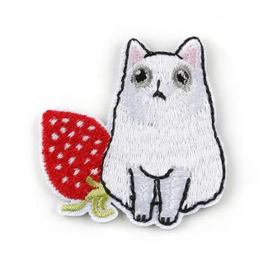 China Custom Embroidered Cartoon Cat Clothes 3D Patches Animal Patch for sale