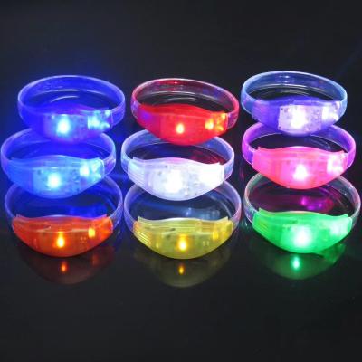 China Lighting With Sound Wedding Decoration LED Light Up Music Glow Silicone Wristband Custom Sound Activated LOGO LED Bracelet for sale