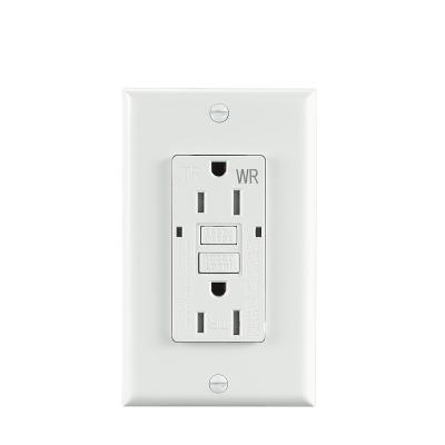 China Durable GFCI American Standard Duplex Receptacle GFCI Wall Outlet For Kitchen Restaurant for sale