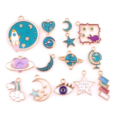 China China Hard Enamel Pendants Size Custom Enamel Accessories Metal Bracelet Charms for sale