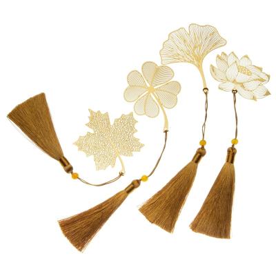 China America's Best Selling Stock Bookmarks For Books Acorns Gold Plated Blank Maple/Lotus/Metal Clover/Gingko Leaf And Chain Metal Bookmark for sale