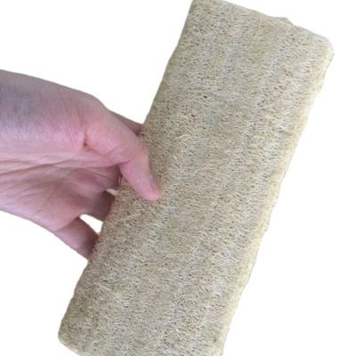 China All Natural Natural Loofah Sponge Exfoliating Loofah Bath Sponge for sale