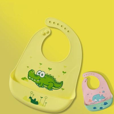 China BPA Free Eco-Friendly Folding Baby Bib Silicone Bib Waterproof Baby Bibs for sale