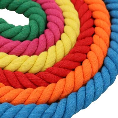 中国 Sustainable Factory Wholesale High Quality 20 Mm Twisted Organic Cotton Rope Rope 販売のため