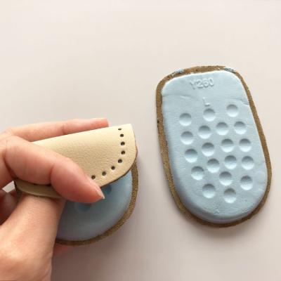 China Inside Shoe Heel Pads Silicone Gel Manufacturer Direct Selling Breathable Semi Insole Soft Silicone Insole for sale