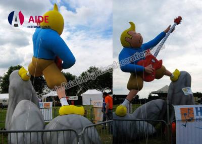 Cina Decorazioni gonfiabili del partito dei personaggi dei cartoni animati gonfiabili di forma del ragazzo della chitarra in vendita