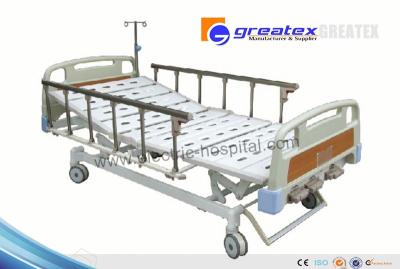 China Home care hospital beds with rails , Three Revolving Levers Manual Medical Bed for sale