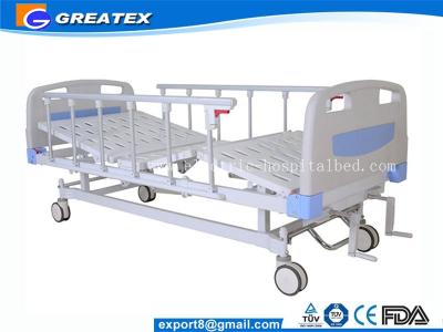 China Folding adjustable Manual Hospital Bed 2 crank With Central Braking System for sale