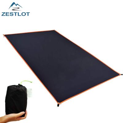 China Black Compact Waterproof Outdoor Beach Pocket Picnic Blanket for sale