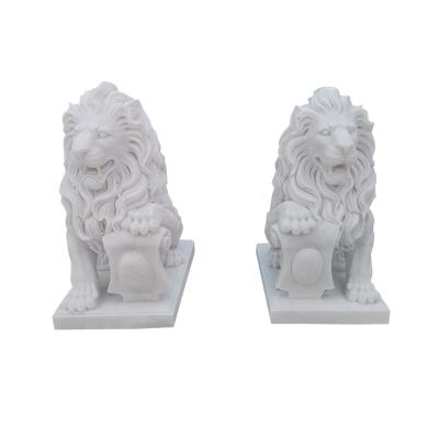 China Modern Outdoor Garden Decoration Life Size White Marble Lion Statue for sale