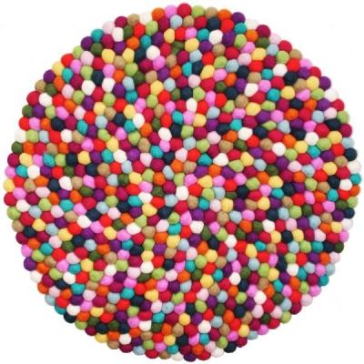 China Cozy Felt Bathroom Ball Rug AROUND Wool Felt Ball Blanket for sale