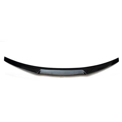 China 4 series shapely rear F82 M4-style carbon fiber dry spoiler 2015-2020 for sale