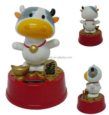 China ABS Eco-Friendly Solar Movable Toy Craft Dashboard Decoration Animal Figure for sale