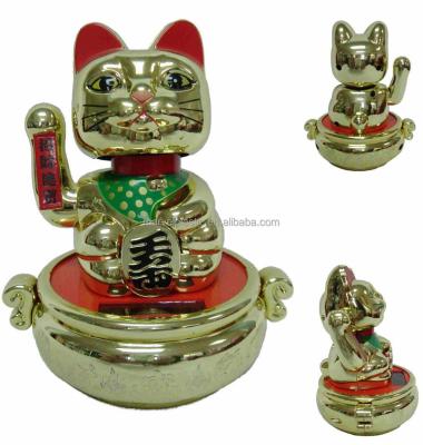 China Eco-Friendly ABS Flip Up Toy Flat Solar Lucky Cat Miniature Car Dashboard Decoration for sale