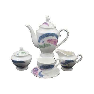 China Sustainable New Bone China Tea Set 17pcs/24pcs Dinner Set for sale