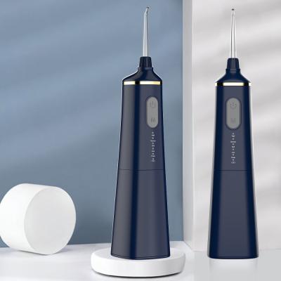 China IPX7 Cordless Oral Irrigator , 240ML Dental Water Jet Flosser for sale