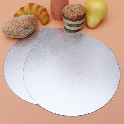 China 10/12inch Mini Round Sliver Dessert Cake Recyclable Customized Bottom Board Sliver Cake Drum Hardboards for sale