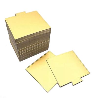 China Recyclable 200 Pcs Square Cake Gold Panels Mousse Cupcake Dessert Displays Store For Party Wedding Birthday Restaurant for sale