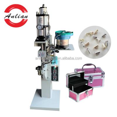 China Single rivet riveting/Automatic feeding of rivet Luggage solid rivet automatic punching machine industrial pneumatic riveting machines for sale