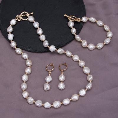 China Fashion 8-9mm Casual/Sporty Natural Baroque Freshwater Pearl Bracelet Necklace Jewelry Set for sale