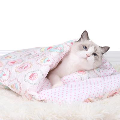 China Indoor Premium Designer Enclosed Sleeping Fluffy Cat Sleeping Bag Puppy Pet Warm Luxury Bed Viable Indoor Wholesale Designer for sale