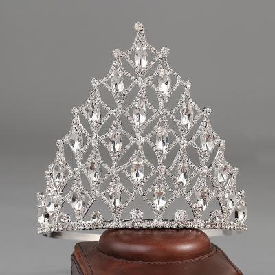 China Custom Made 4.5 Inch Crown Clear Rhinestone Rhinestone Pageant Crown Crystal Hair Comb Band Tiara for sale