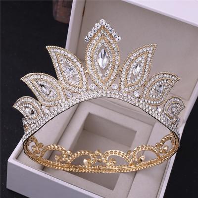 China HJ166 European and American Wedding Round Crown Elegant Fashionable Birthday Headwear Hair Accessories Baroque Bride Series Rhinestone Magic Eye for sale