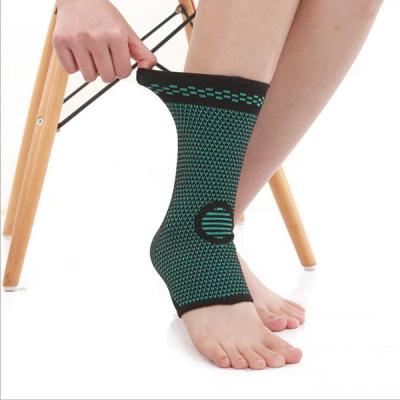 China 2020 Wholesale Daily Life And Sports Ankle Brace Ankle Brace Compression Ankle Support for sale