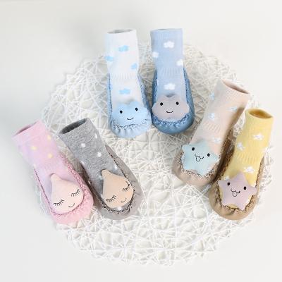 China Antibacterial Kids Floor Socks Baby Toddler Warm Slipper Booties Shoes Leg Warmers Knee Baby Socks for sale