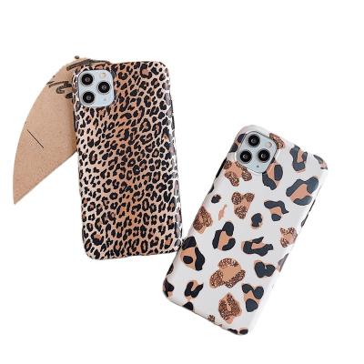 China Sexy Cute Leopard Print Shockproof Back Cover Hot Sale Phone Cases For iPhone 12 11 pro Max Soft Back Cover Cell Phone Accessories for sale