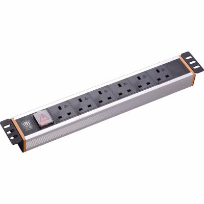 China Competitive Price Residential / General Purpose 19 Inch Rack Power Distribution Unit UK Type PDU for sale