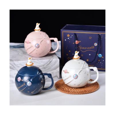 China Decoration SmallOrders RF26 Light and Planet Mug Couples Ceramic Mug with Cover Birthday Gift Christmas Gift Set Cartoon Gift Set for sale