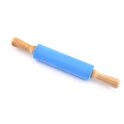 China Viable Handle Wooden Silicone Rolling Pin Plastic Rolling Pin For Baking for sale