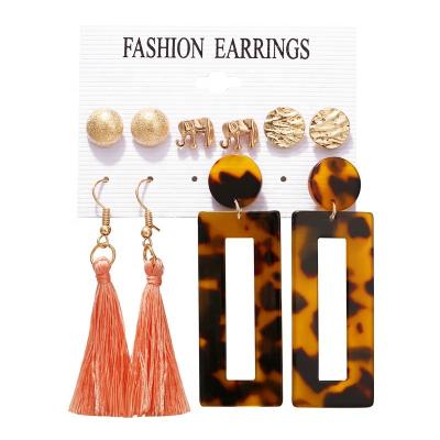 China Vintage Ziming Tassel Circle Earring Stud Set Bohemian Metal and Ethnic Earring Pack Pearl Earring for Women and Girls for sale