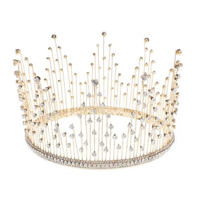 China Alibaba Fashionable Elegant Newcomer Wedding Accessories Bridal Tiaras Baroque Jewelry Round Luxury Rhinestone Crown Birthday Christmas Gifts for sale