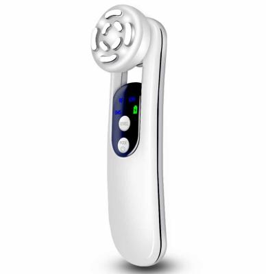 China 2021 New Products Anti-puffiness New Care Facial Massager RF Hot Price Daily Type Facial Massager for sale