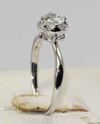 China 18K Gold Diamond Wedding Ring Aphrodite Stamp Pure Love KGR010898 for sale