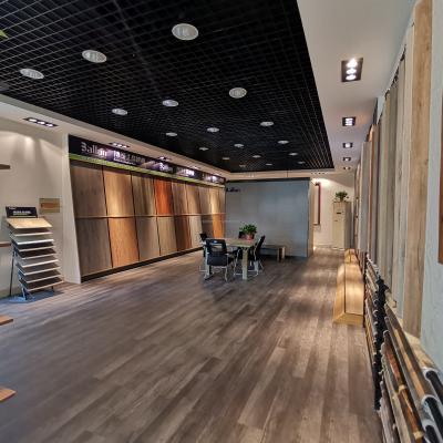 China Modern Design Style SPC Laminated Flooring Vinyl Plank with Interlocking Click Lock for sale