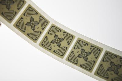 China H47 la frecuencia ultraelevada auta-adhesivo RFID marca con etiqueta con 3D el embutido, etiqueta pegajosa de 50×50m m RFID en venta