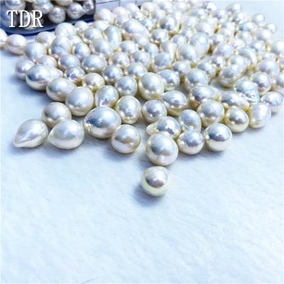 China Freshwater Pearl 9-14mm Loose Core Freshwater Baroque Pearl Shape Rice Pearl White Color White Color for sale