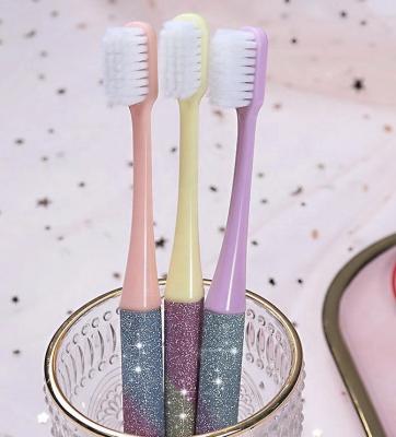 China Private Label Natural Star Soft Dazzle Soft Color COVERGIRL Toothbrush for sale