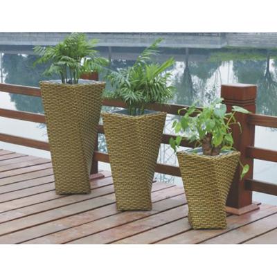 China Aluminum Rustproof Rattan Flower Pot Outdoor Patio Frame Used Plant Pot for sale