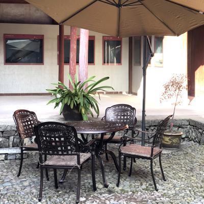 China Modern luxury outdoor cast aluminum furniture for garden park street hotel bulk of cast aluminum furniture for sale