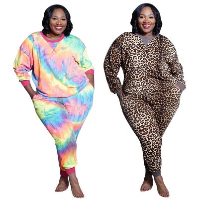 China Viable hot sale fall 2021 women's clothing print contrast color knitted tie dye casual leopard sets plus size 2 piece set women for sale