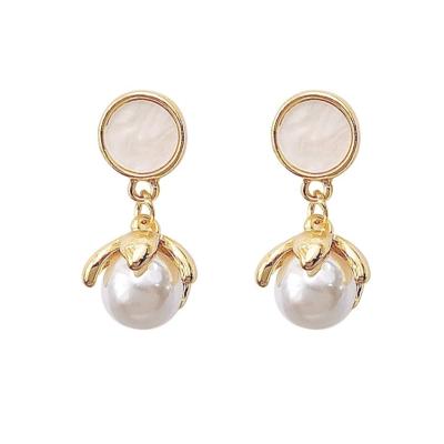 China 2021 MIA Hot Sale Special Wholesale 925 Pearl Simple Silver Super Fairy High Quality Simple Stud Earrings for sale