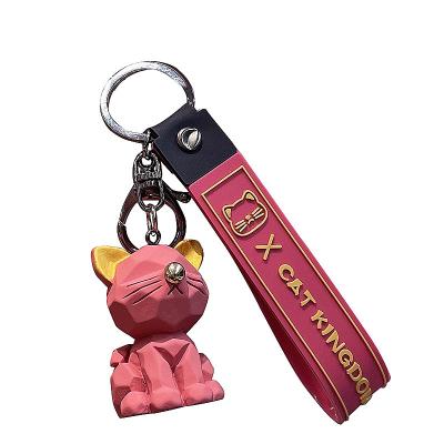 China Wholesale Cute Fashion Cute Pendant Bag Boutique Key Chain Ring Creative Geometric Faceted Cartoon Resin Kitten Pendant for sale