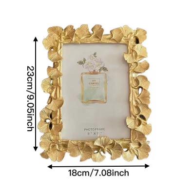 China Resin + Glass Limited Time Discounts Photo Household Retro Nostalgia And Glass Resin Frame for sale