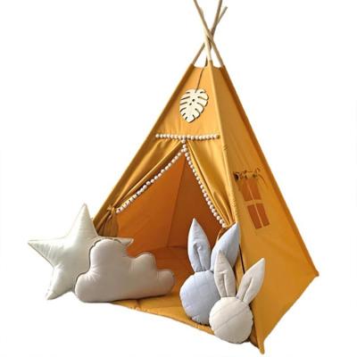 China Toy Fashion Soft Indoor Outdoor Foldable Kids Play Tent Wooden Style Cotton Canvas Teepee Tent For Kids for sale