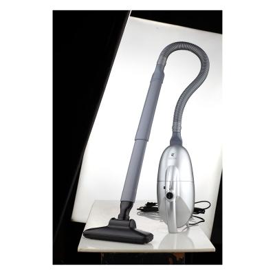 China Metal + Plastic Hot Sale Wholesale Customized Silver High Quality Long Service Car Vacuum Cleaner for sale