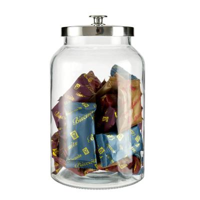 China Stocked Diamond Star Amazon Best Selling Fancy Dried Fruit Bowl Decorative Glass Storage Jars with Engraved Lid for sale